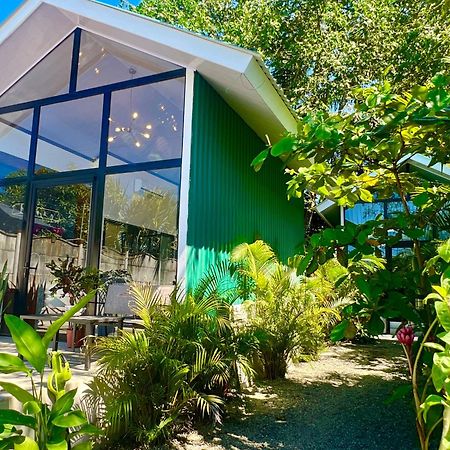 Guest House Pura Vida Quepos Exterior photo
